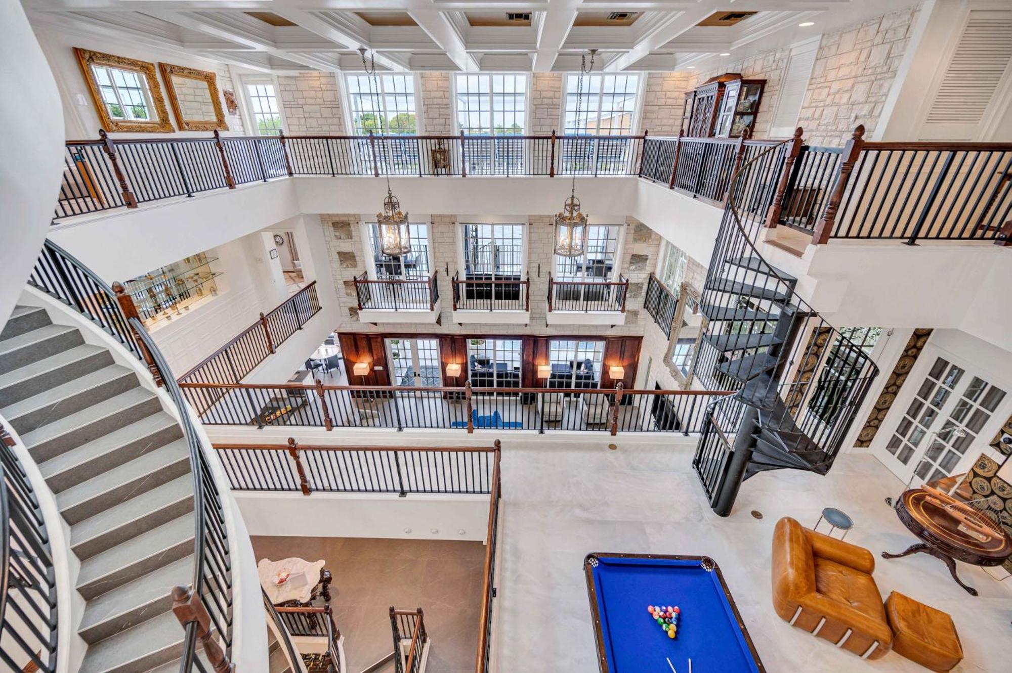 The Modern Castle Canal View Access Rooftop Living Greenhouse Vlllas فورت لودرديل المظهر الخارجي الصورة